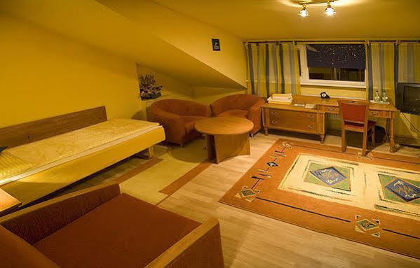 بوزنان Pokoje Goscinne Akropol المظهر الخارجي الصورة